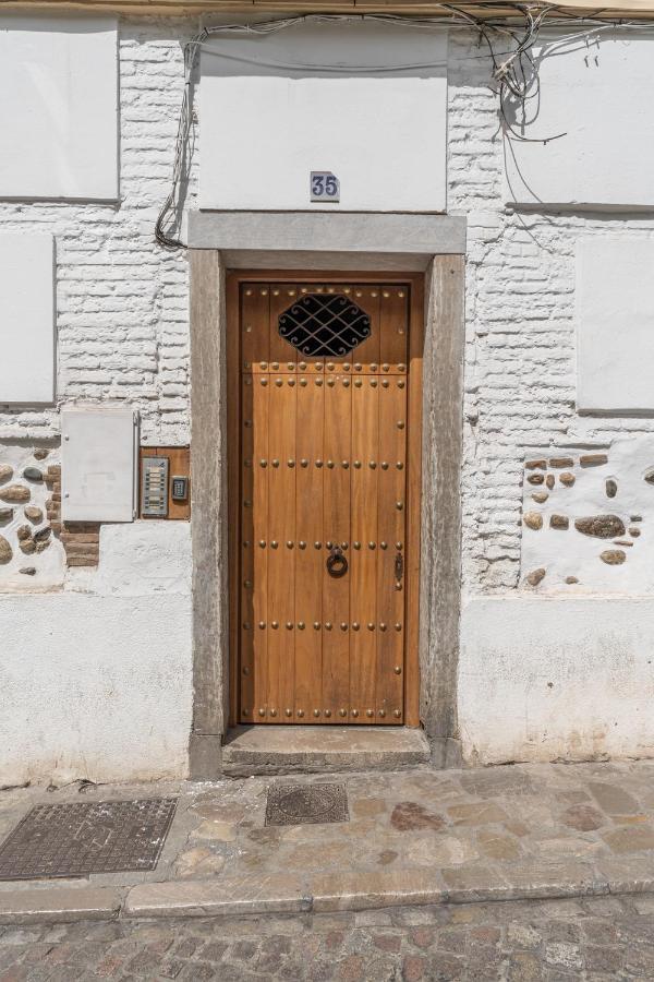 Tuguest Puerta Del Dauro Apartment Granada Bagian luar foto